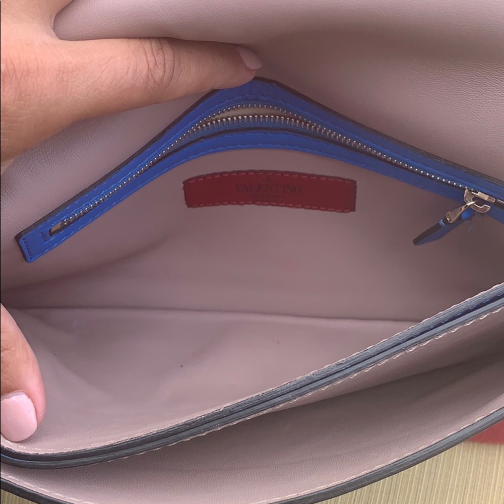 Valentino Garavani rockstud clutch - Picture 7 of 9